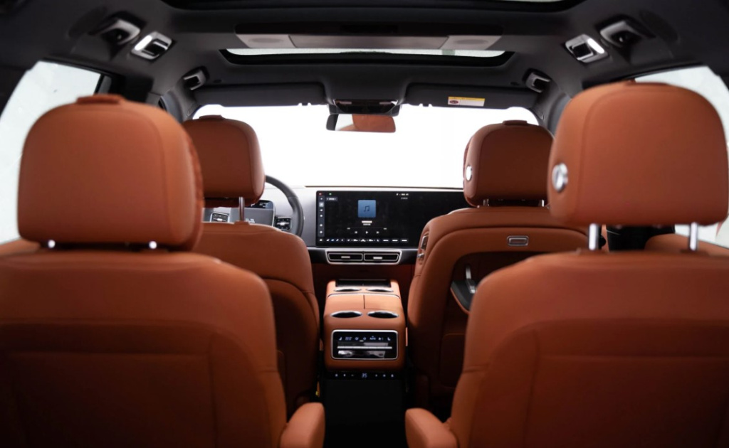 Салон LiXiang L9