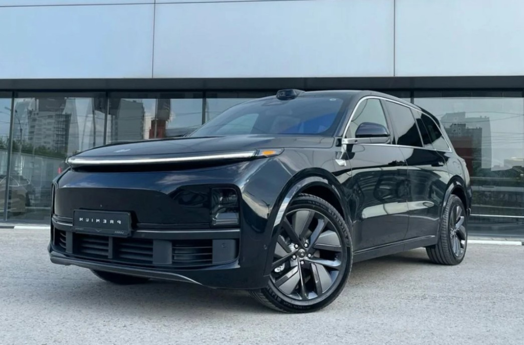 Автомобиль Lixiang L9
